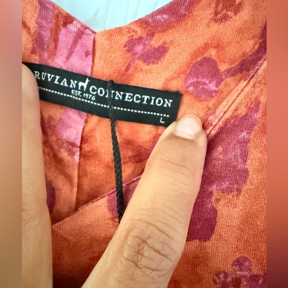 Mariella Sundress - Peruvian
Connection size large - Picture 7 of 10